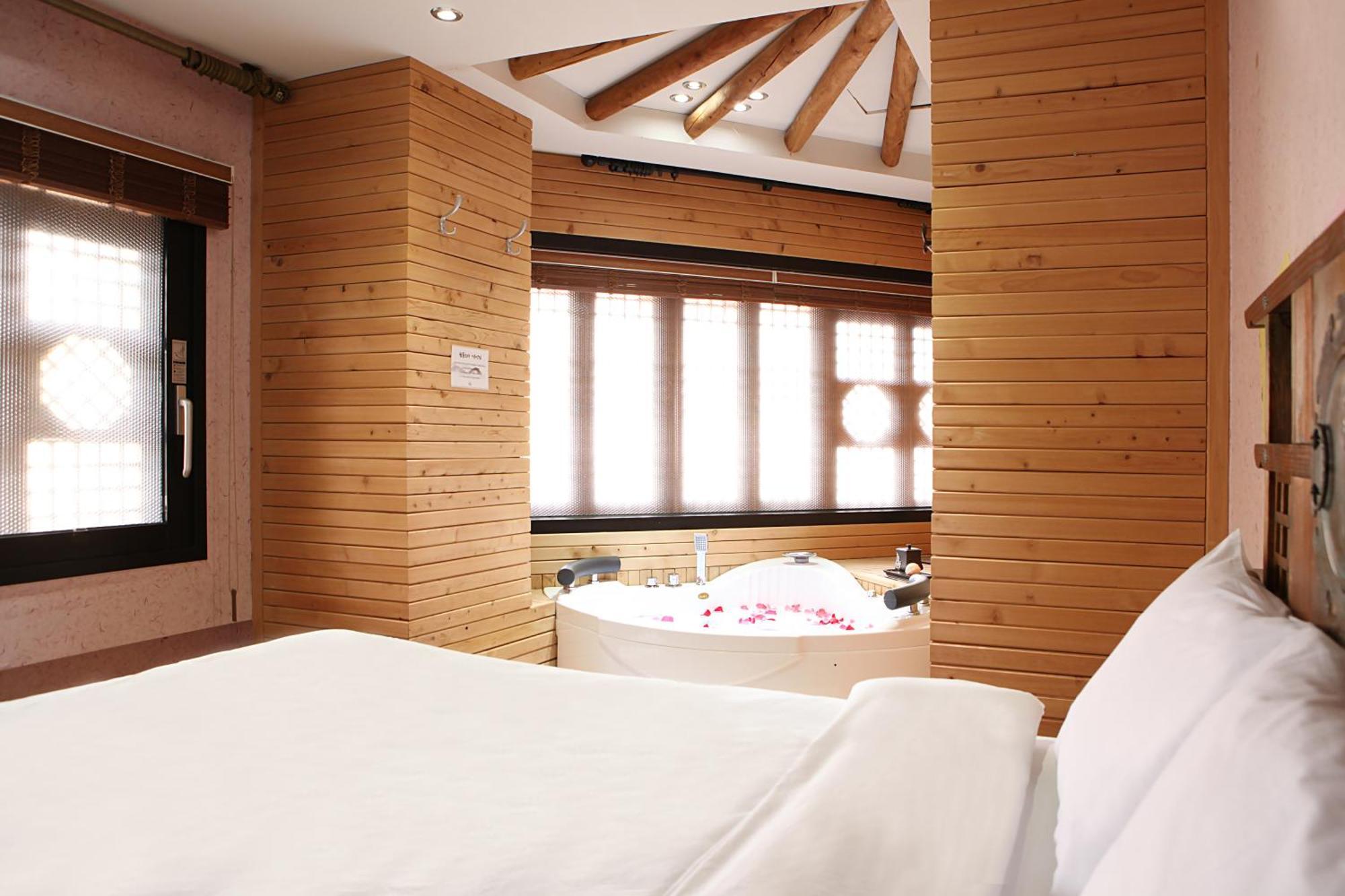 Jeonju Hanok Taejogung Hotel Zimmer foto